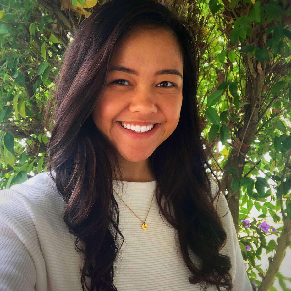 marian-massage-therapist-stanthorpe-essence-of-eden.jpg Marian welcoming you to your relaxing massage session